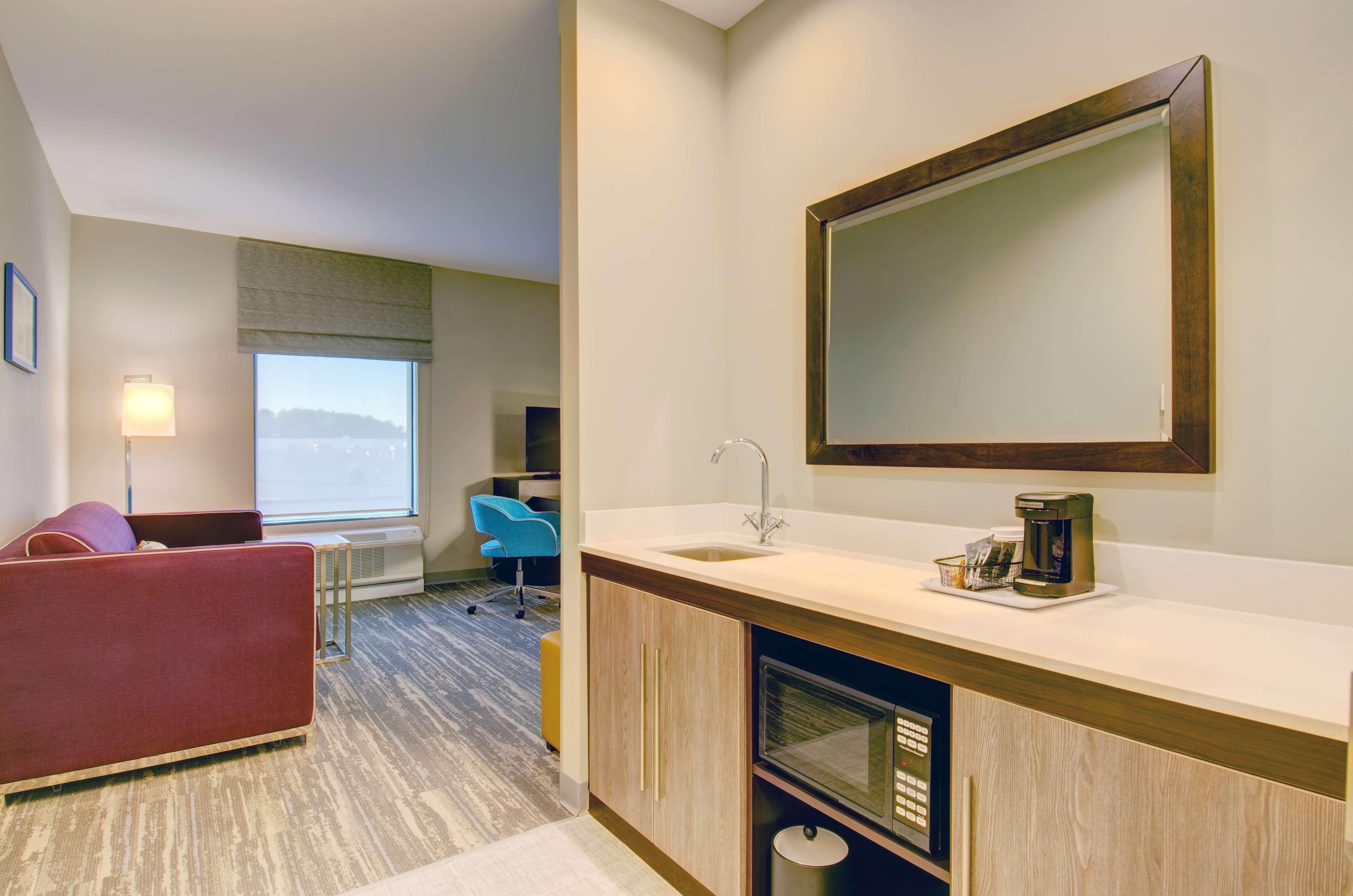 Hampton Inn & Suites Boston/Stoughton Εξωτερικό φωτογραφία