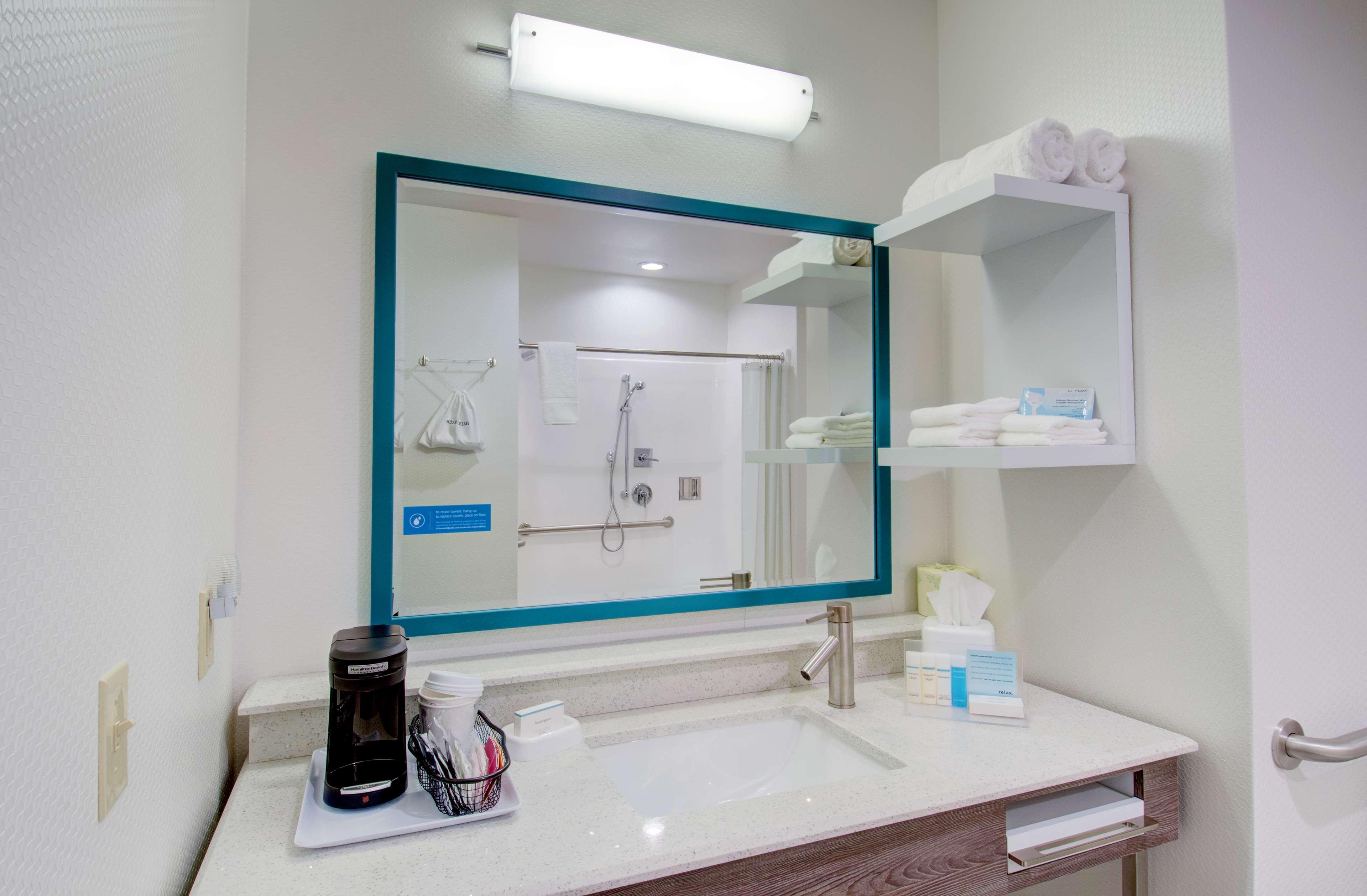 Hampton Inn & Suites Boston/Stoughton Εξωτερικό φωτογραφία