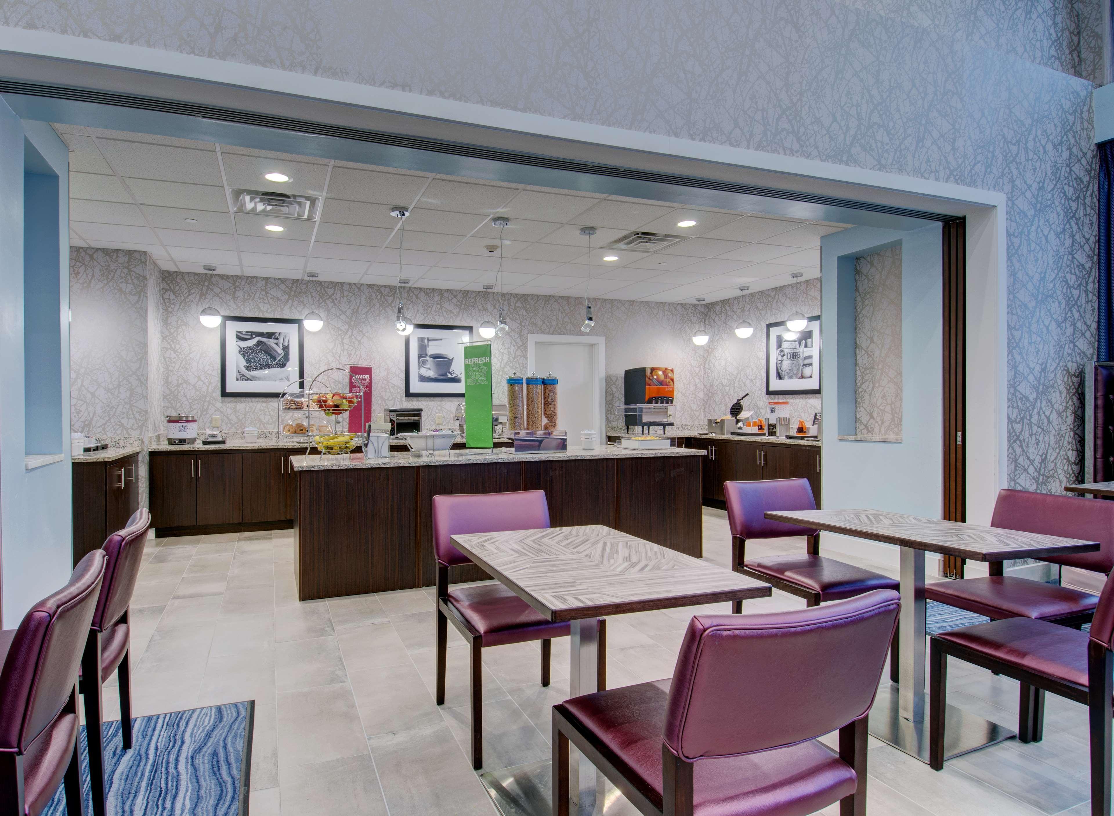 Hampton Inn & Suites Boston/Stoughton Εξωτερικό φωτογραφία