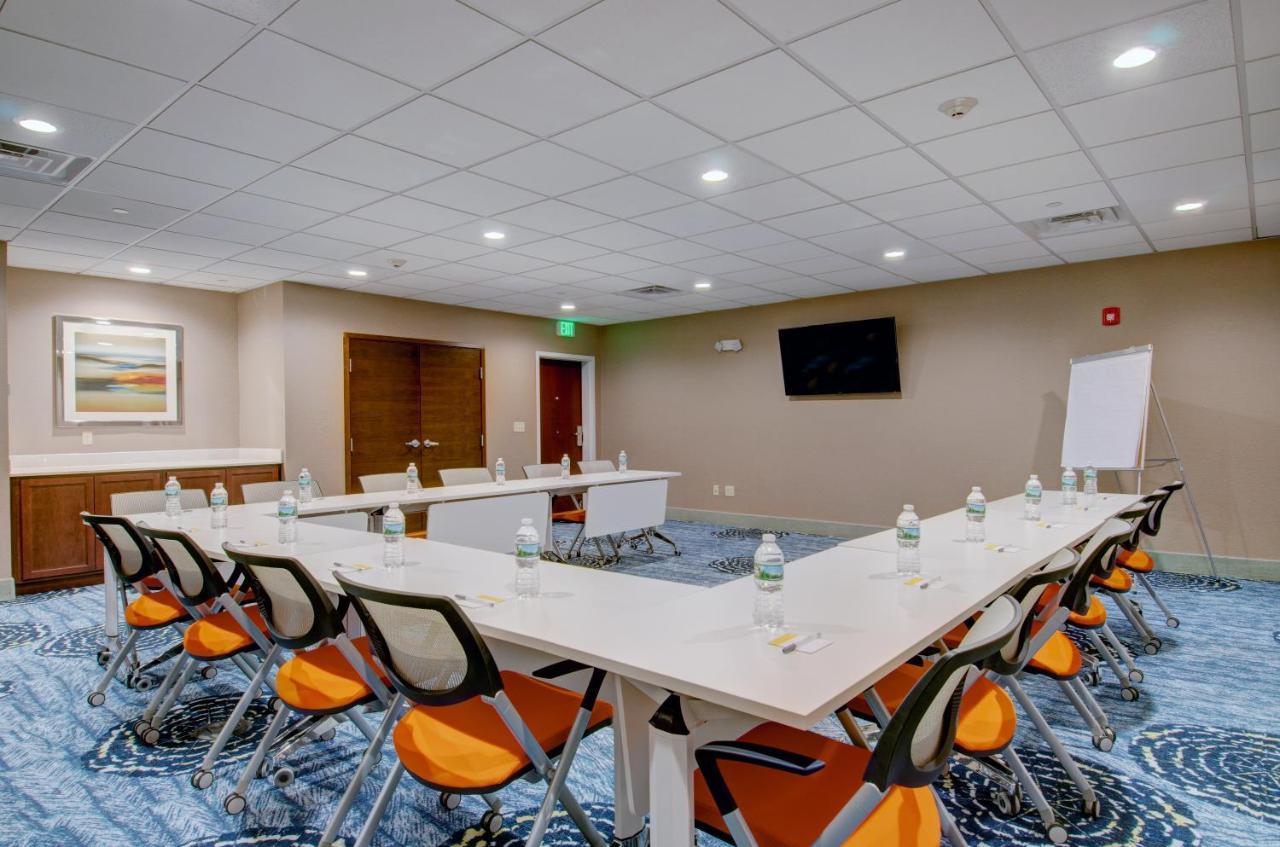 Hampton Inn & Suites Boston/Stoughton Εξωτερικό φωτογραφία
